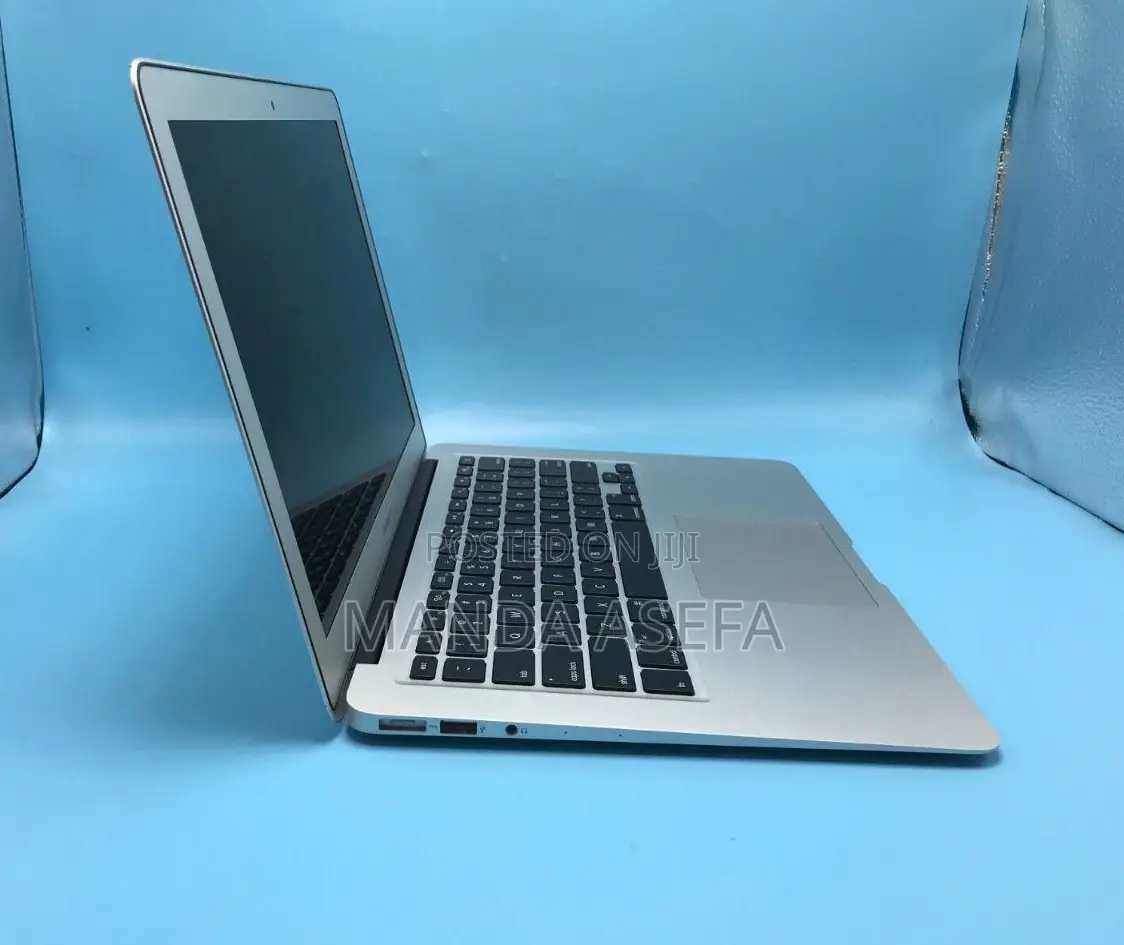 New Laptop Apple MacBook Air 2015 4GB Intel Core I5 SSD 128GB