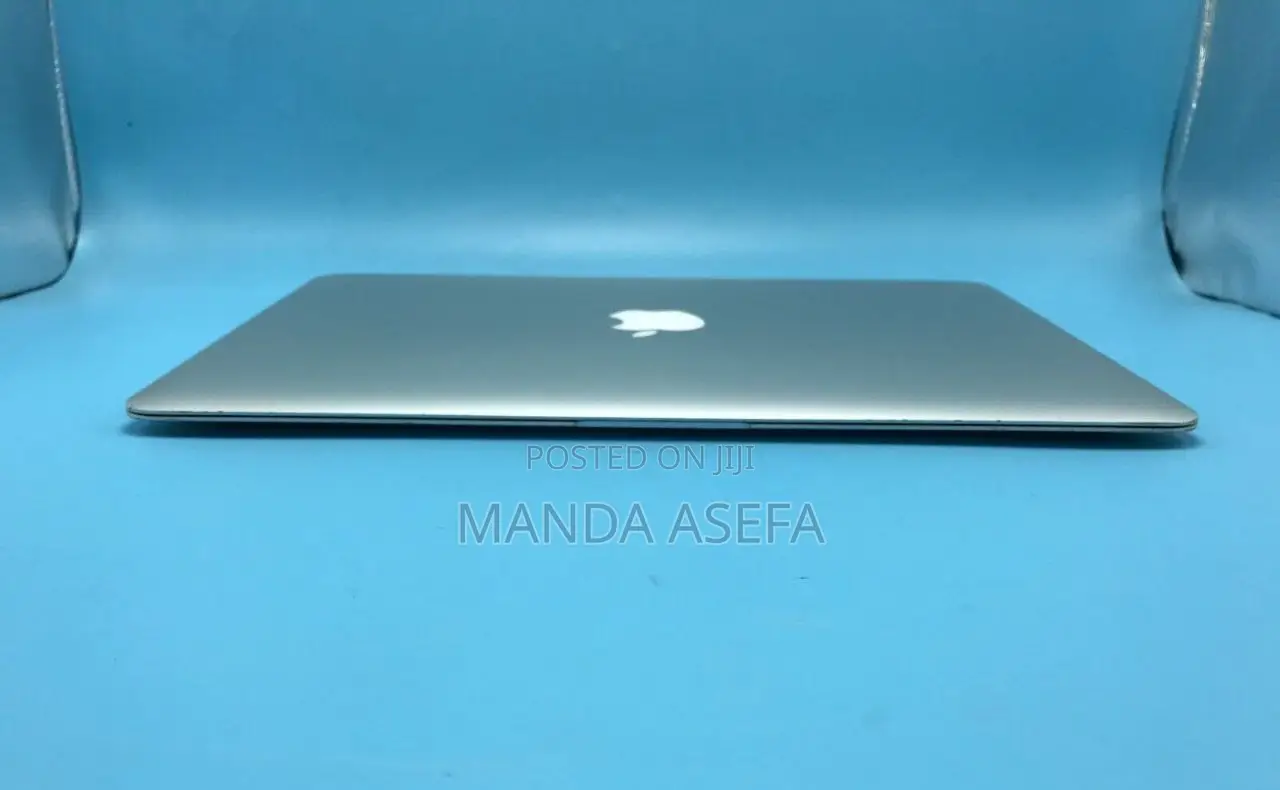 New Laptop Apple MacBook Air 2015 4GB Intel Core I5 SSD 128GB