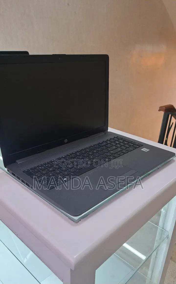 New Laptop HP Stream Notebook 8GB Intel Core I5 HDD 1T