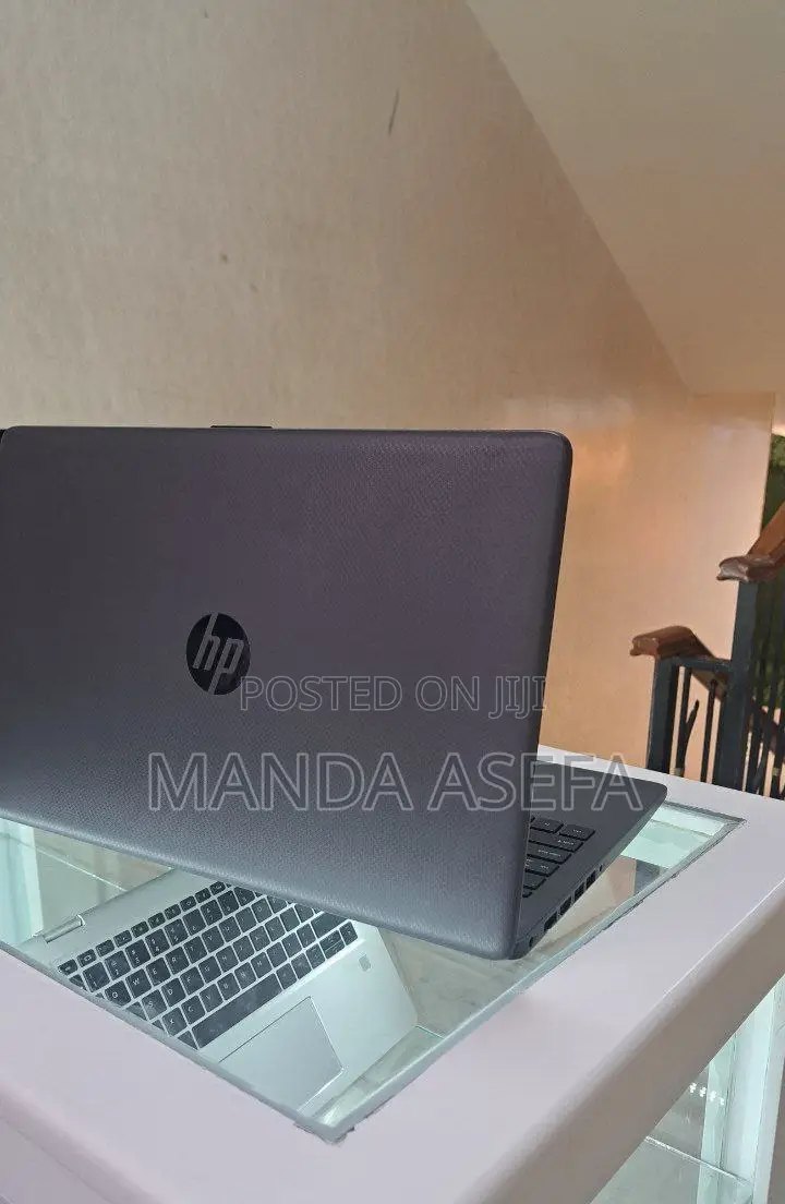 New Laptop HP Stream Notebook 8GB Intel Core I5 HDD 1T