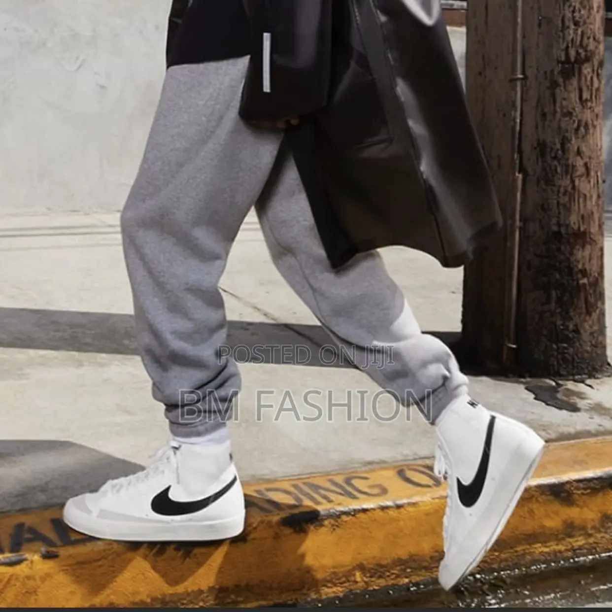 Nike Blazer Sneakers