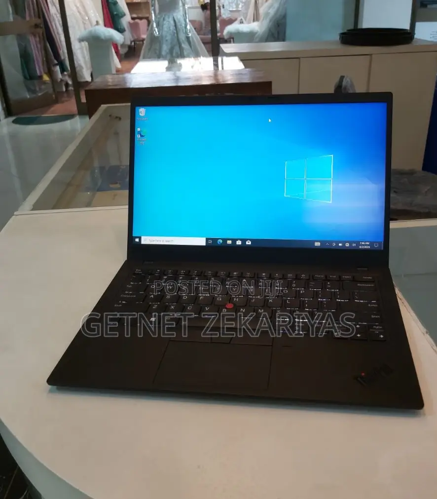 New Laptop Lenovo ThinkPad X1 Carbon 16GB Intel Core I7 SSD 512GB