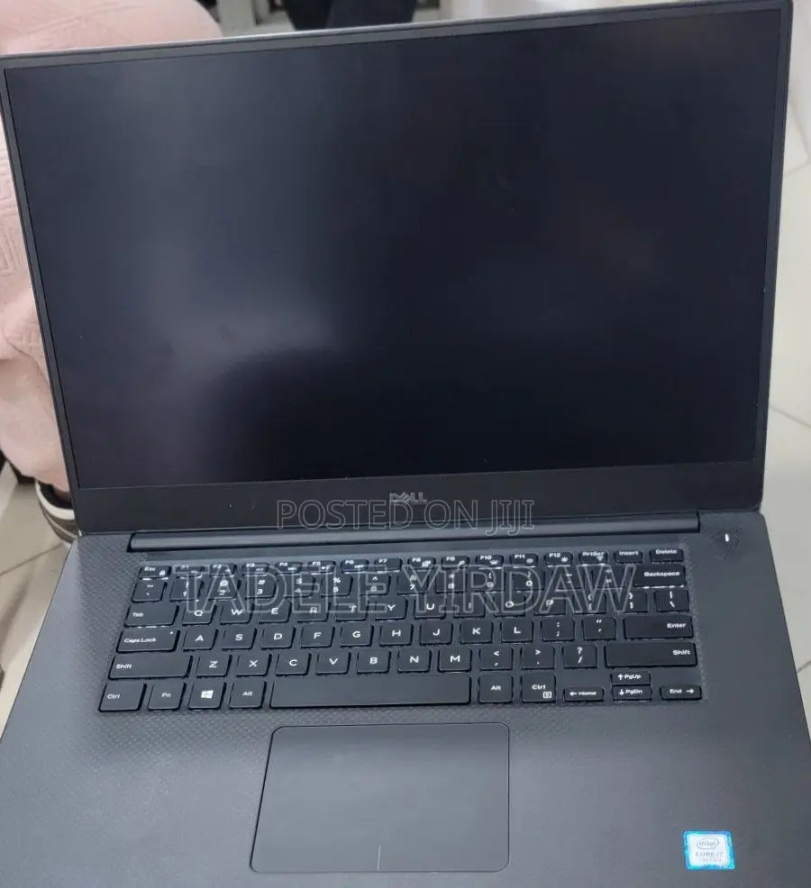 New Laptop Dell XPS 15 16GB Intel Core I7 SSD 512GB