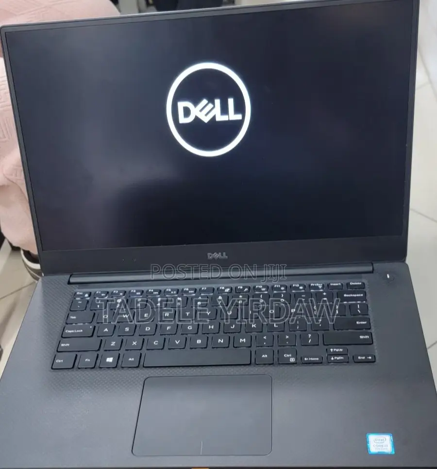 New Laptop Dell XPS 15 16GB Intel Core I7 SSD 512GB