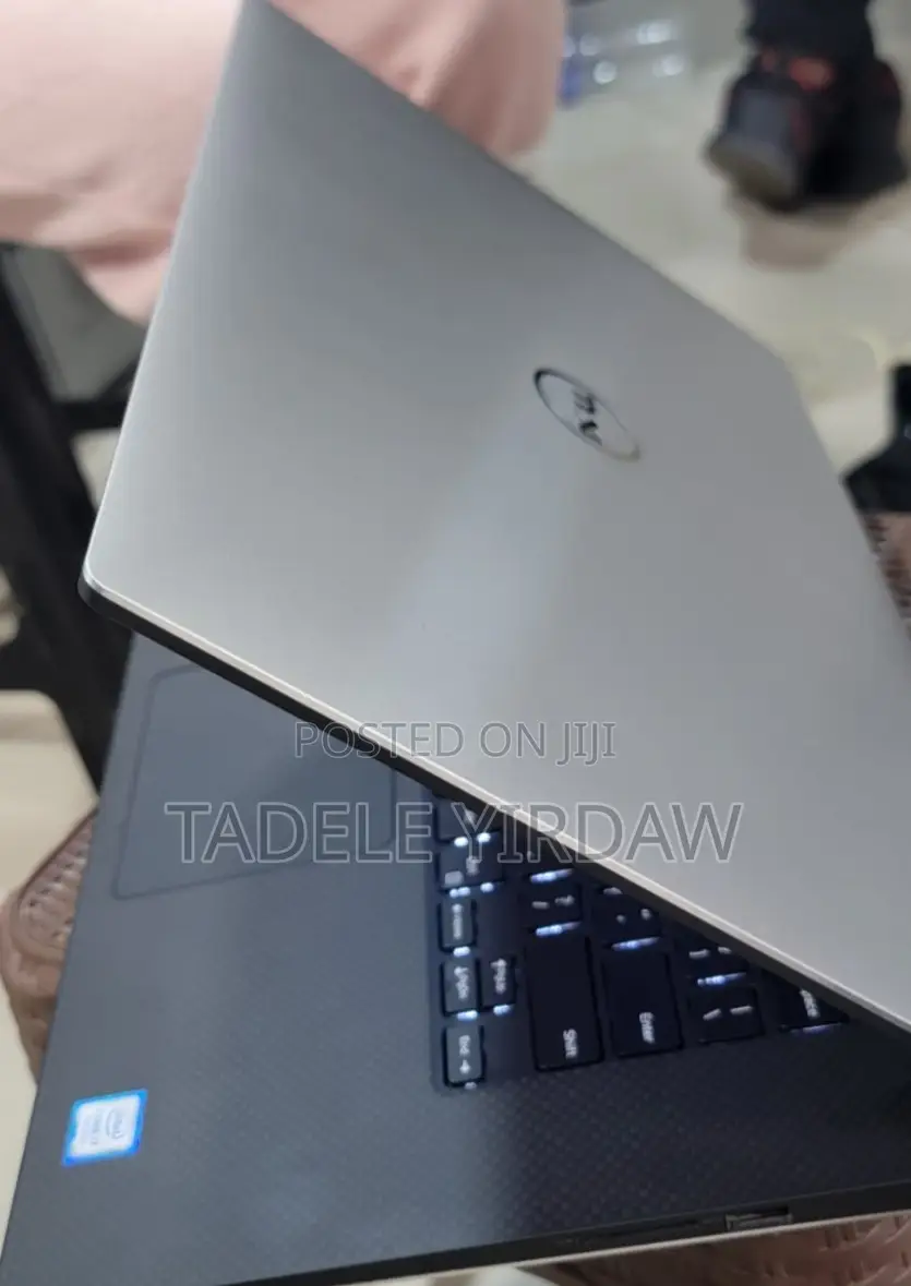 New Laptop Dell XPS 15 16GB Intel Core I7 SSD 512GB