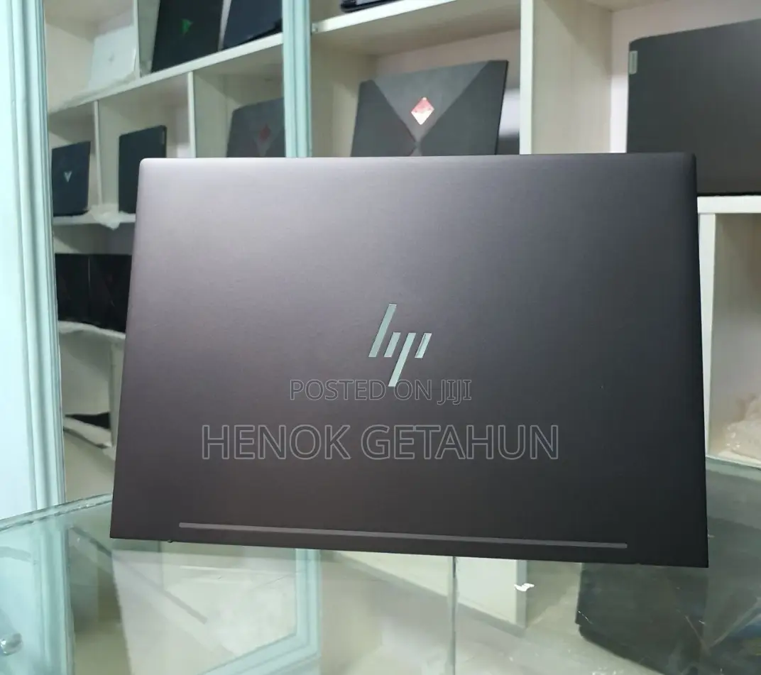 New Laptop HP Envy X360 8GB Intel Core I5 SSD 512GB