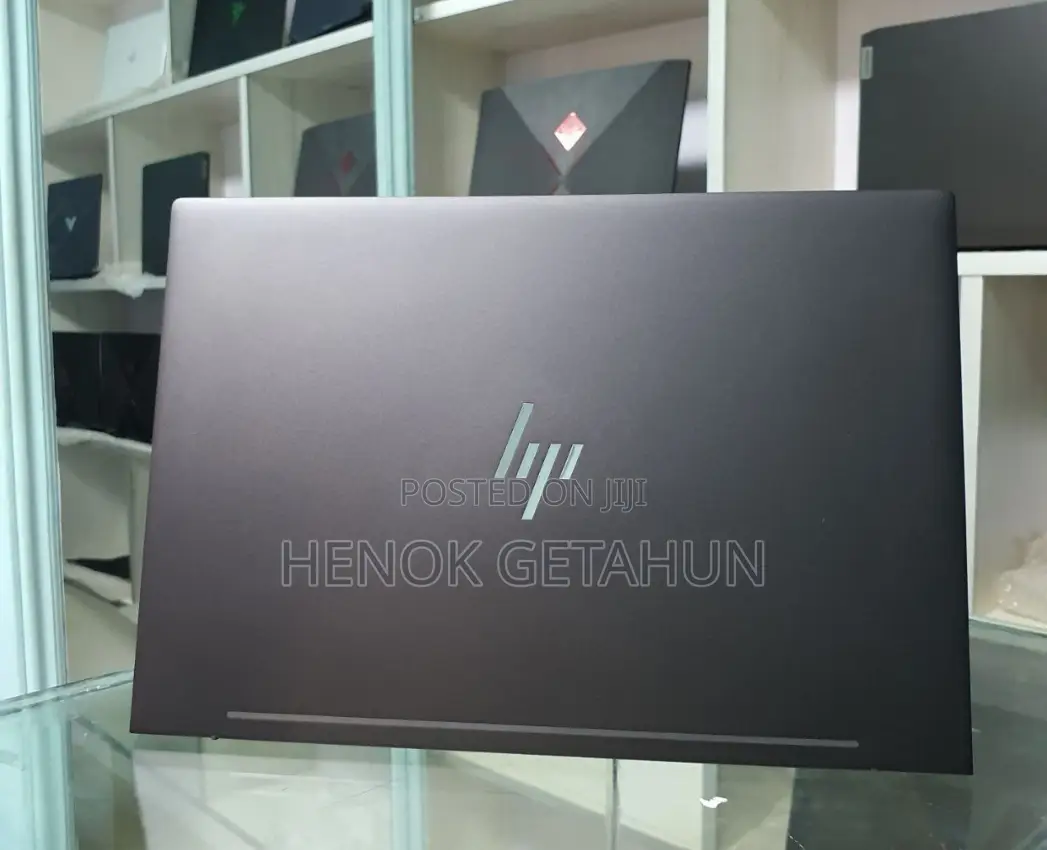 New Laptop HP Envy X360 8GB Intel Core I5 SSD 512GB