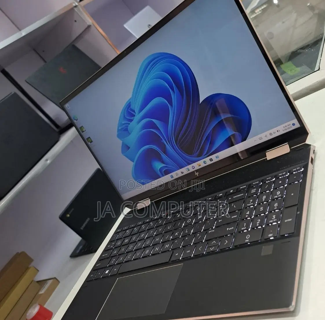 New Laptop HP Spectre 16GB Intel Core I7 SSD 1T