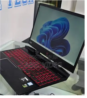 New Laptop HP Omen X 8GB Intel Core I5 HDD+SSD 1T