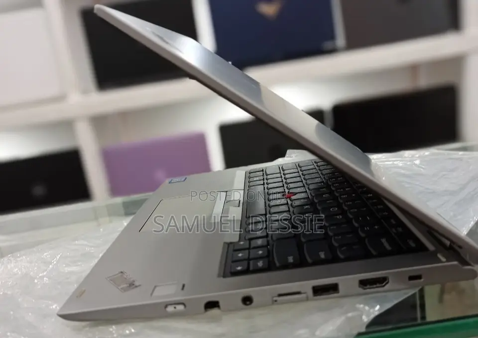 New Laptop Lenovo ThinkPad X380 Yoga 16GB Intel Core I7 SSD 512GB