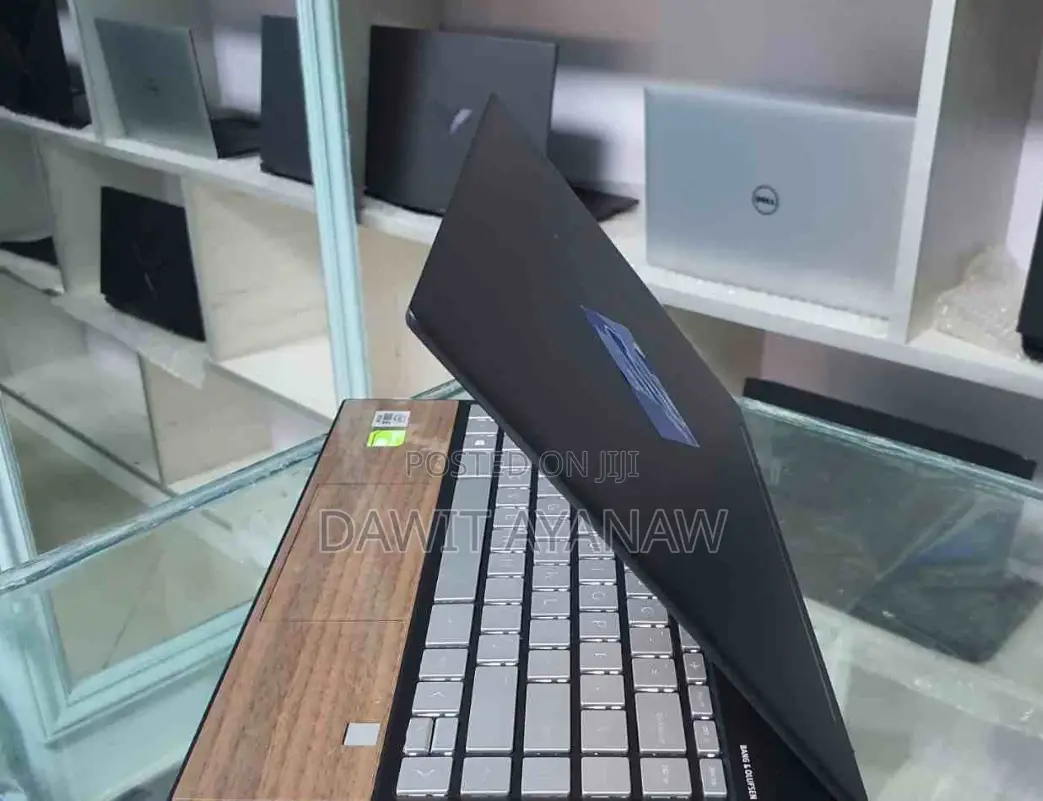 New Laptop HP 8GB Intel Core I5 SSD 512GB