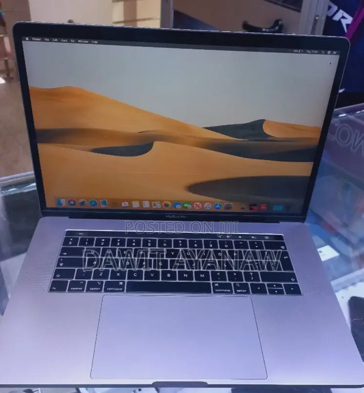 New Laptop Apple MacBook Pro 2019 32GB Intel Core i9 SSD 1T