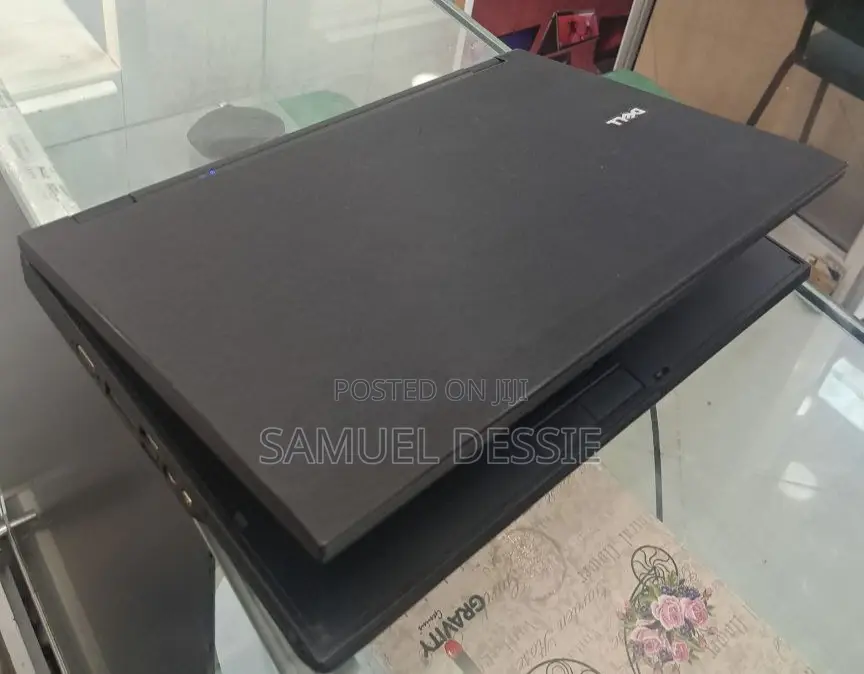 Laptop Dell Latitude 5310 4GB HDD 140GB