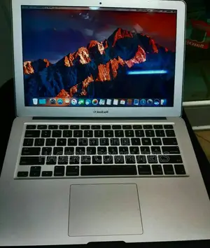 New Laptop Apple MacBook Air 2013 4GB Intel Core i5 SSD 256GB