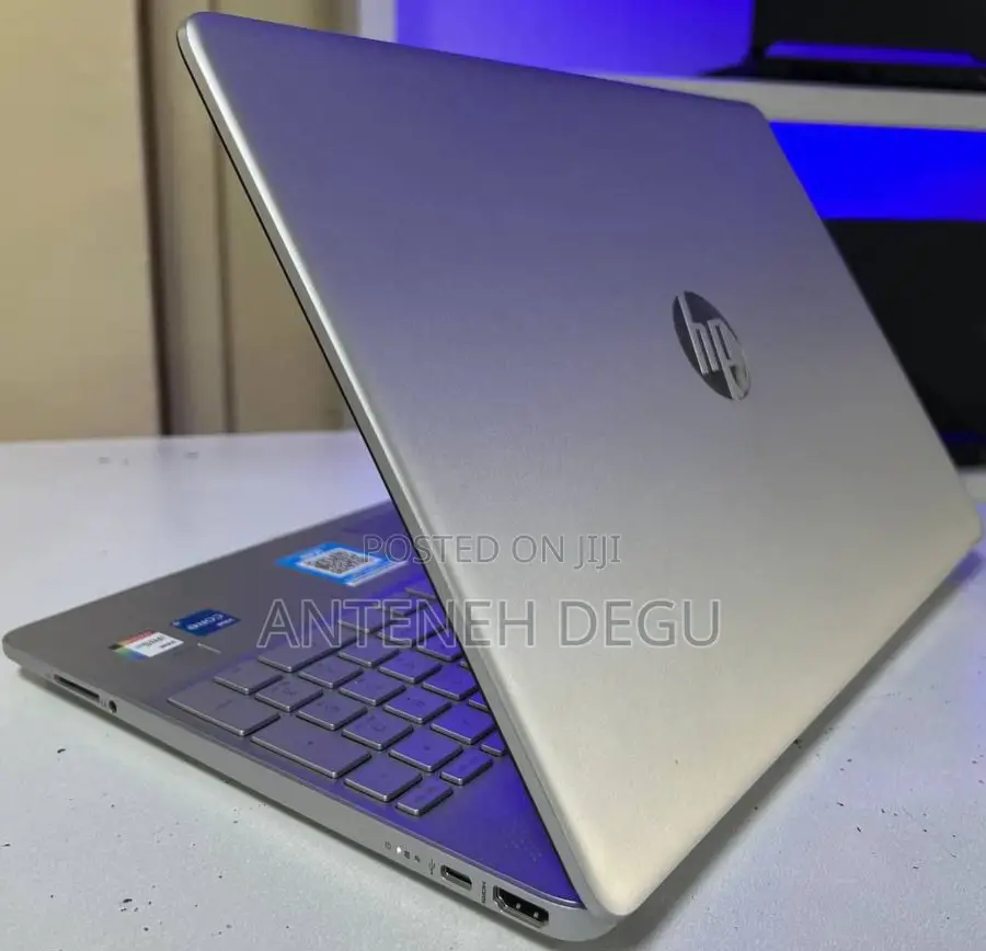 New Laptop HP Stream Notebook 16GB Intel Core I5 SSD 256GB
