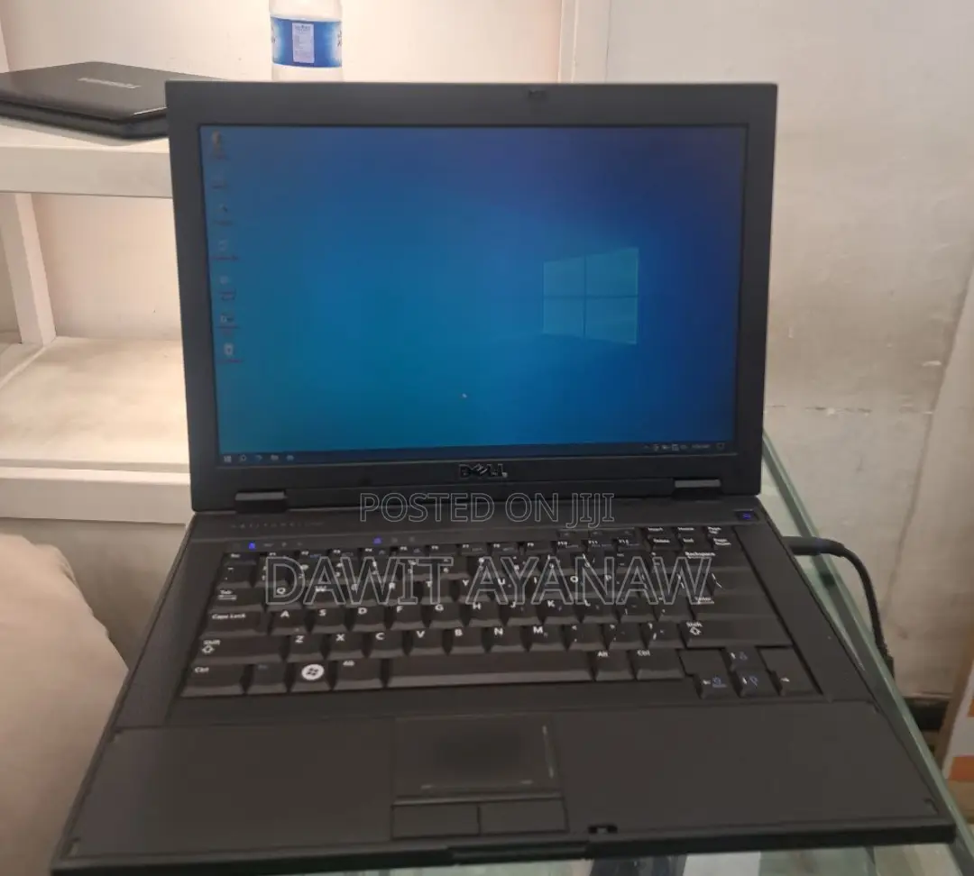 New Laptop Dell 4GB Intel Core 2 Duo SSD 160GB