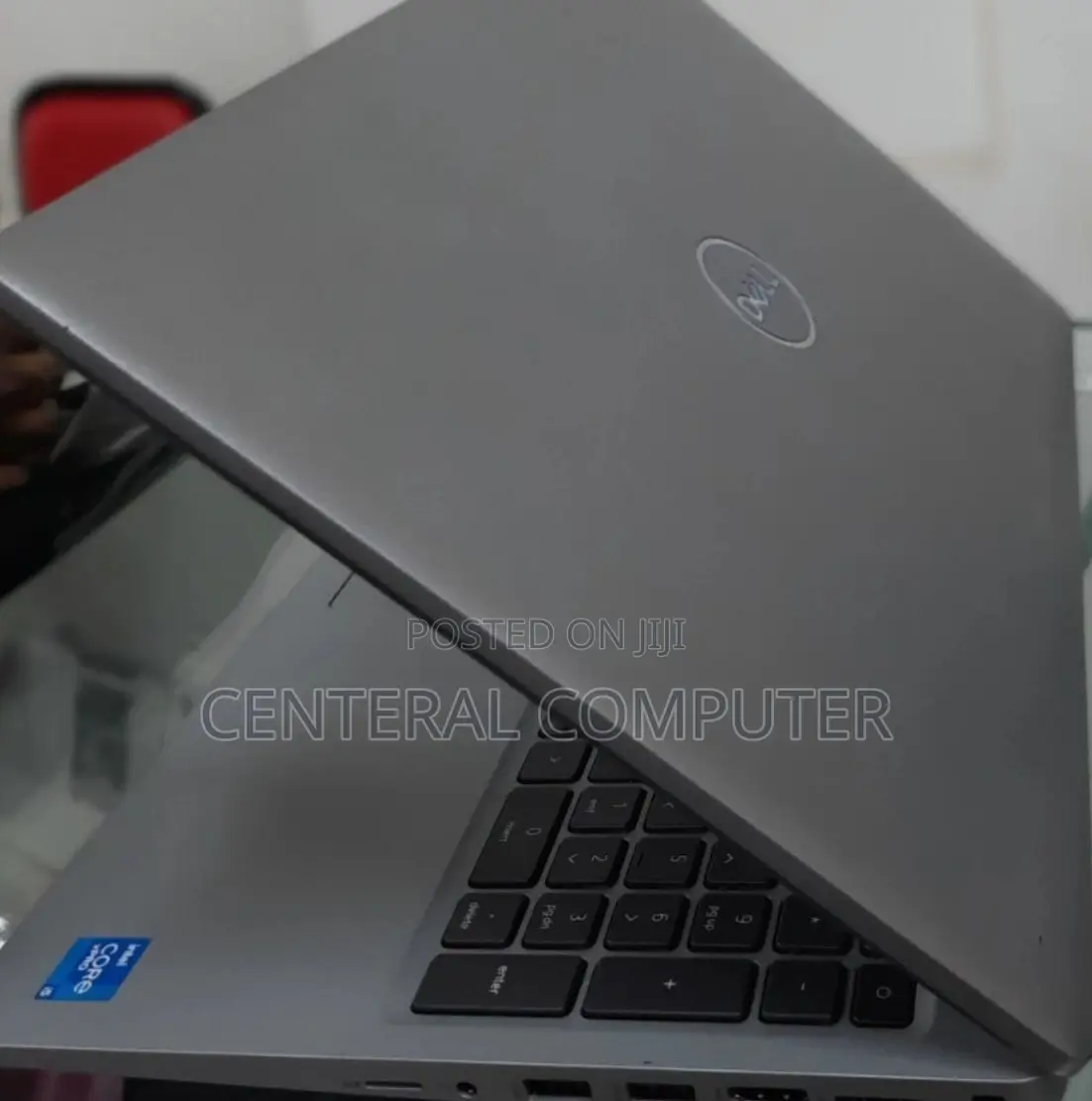 New Laptop Dell Inspiron 15 3555 16GB Intel Core I7 SSD 512GB