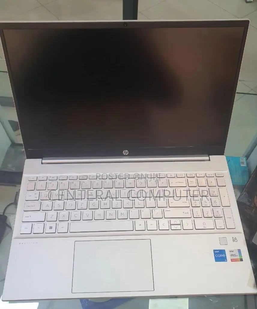 New Laptop HP Envy X360 15-Cp0013nr 16GB Intel Core I7 SSD 72GB