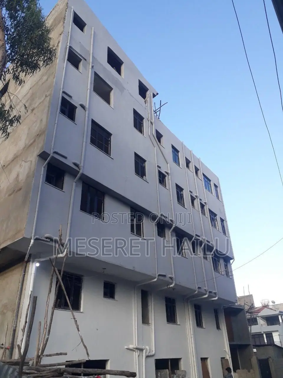 2bdrm Apartment in Haila Garumnt, Nifas Silk-Lafto for sale