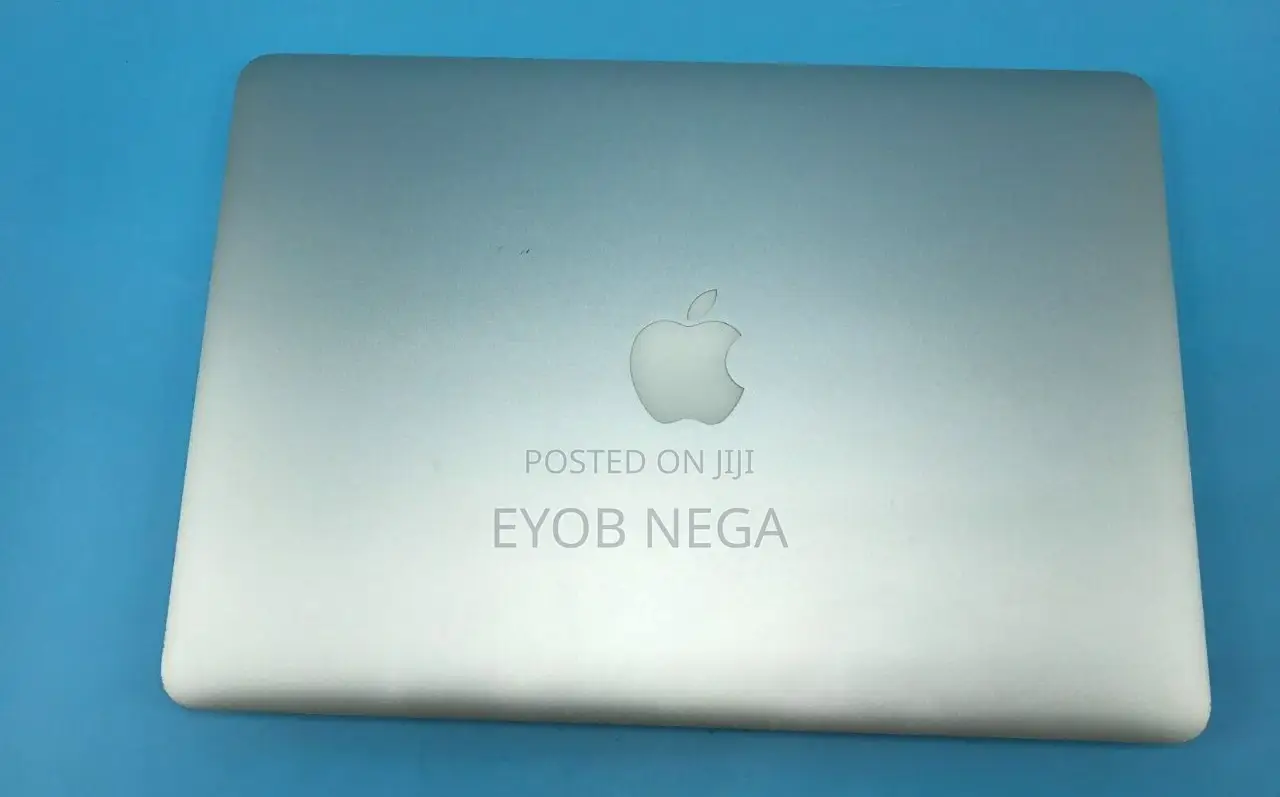 New Laptop Apple MacBook Air 2015 4GB Intel Core I5 SSD 128GB