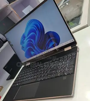 New Laptop HP Spectre 16GB Intel Core I7 SSD 1T