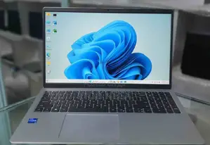 New Laptop Dell Inspiron 15 16GB Intel Core I5 SSD 512GB