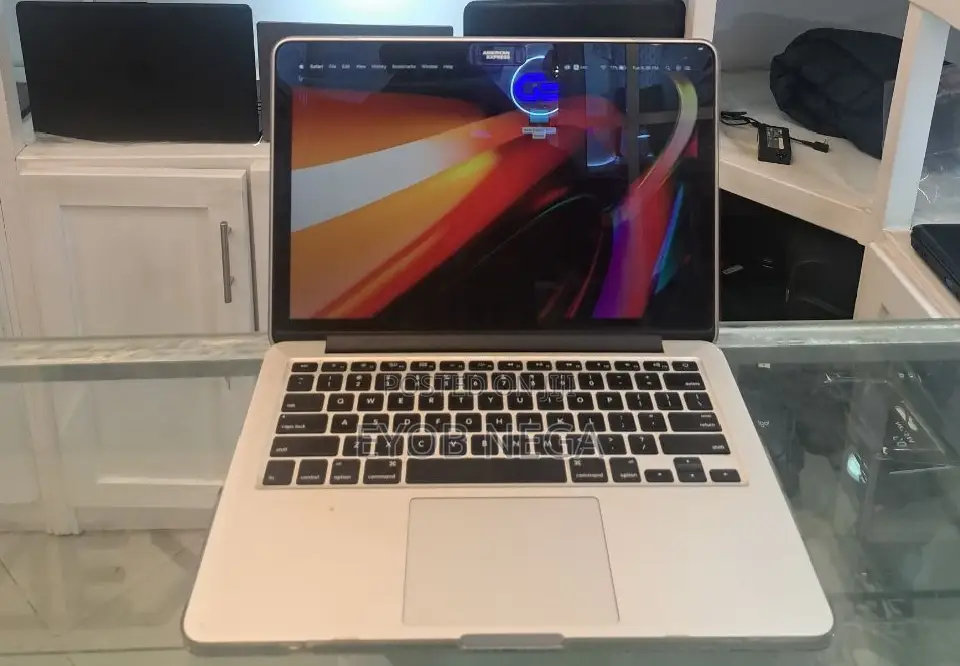 New Laptop Apple MacBook Pro 2013 8GB Intel Core I5 SSD 256GB