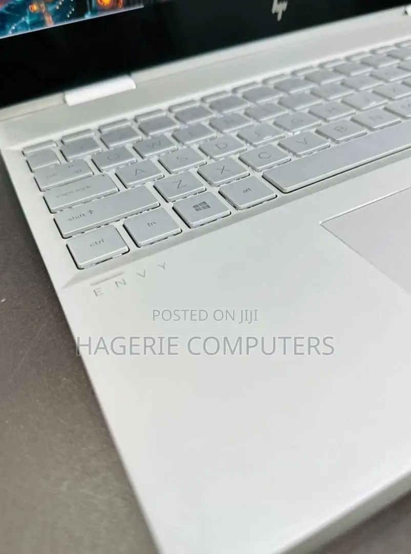 New Laptop HP Envy X360 16GB Intel Core I7 SSD 512GB