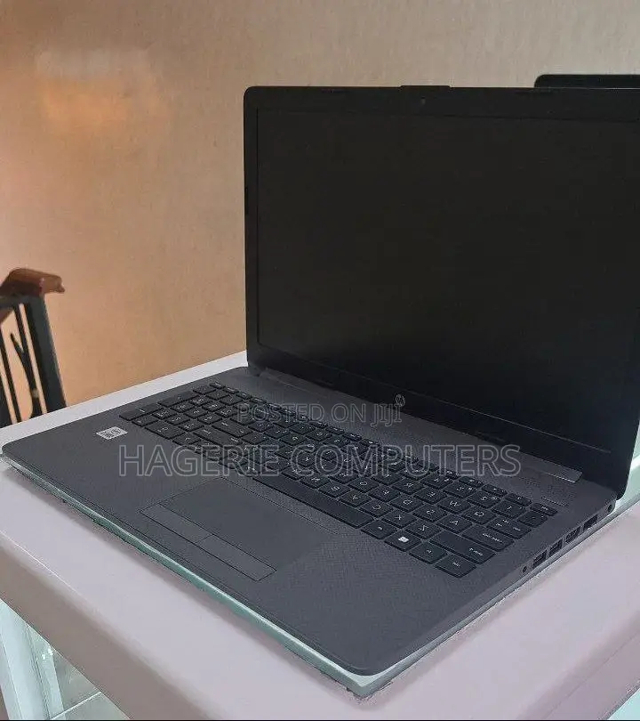 New Laptop HP Stream Notebook 8GB Intel Core I5 HDD 1T
