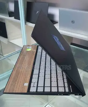 New Laptop HP Envy 15 8GB Intel Core I5 SSD 512GB