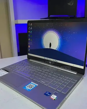 New Laptop HP Stream Notebook 16GB Intel Core I7 SSD 512GB