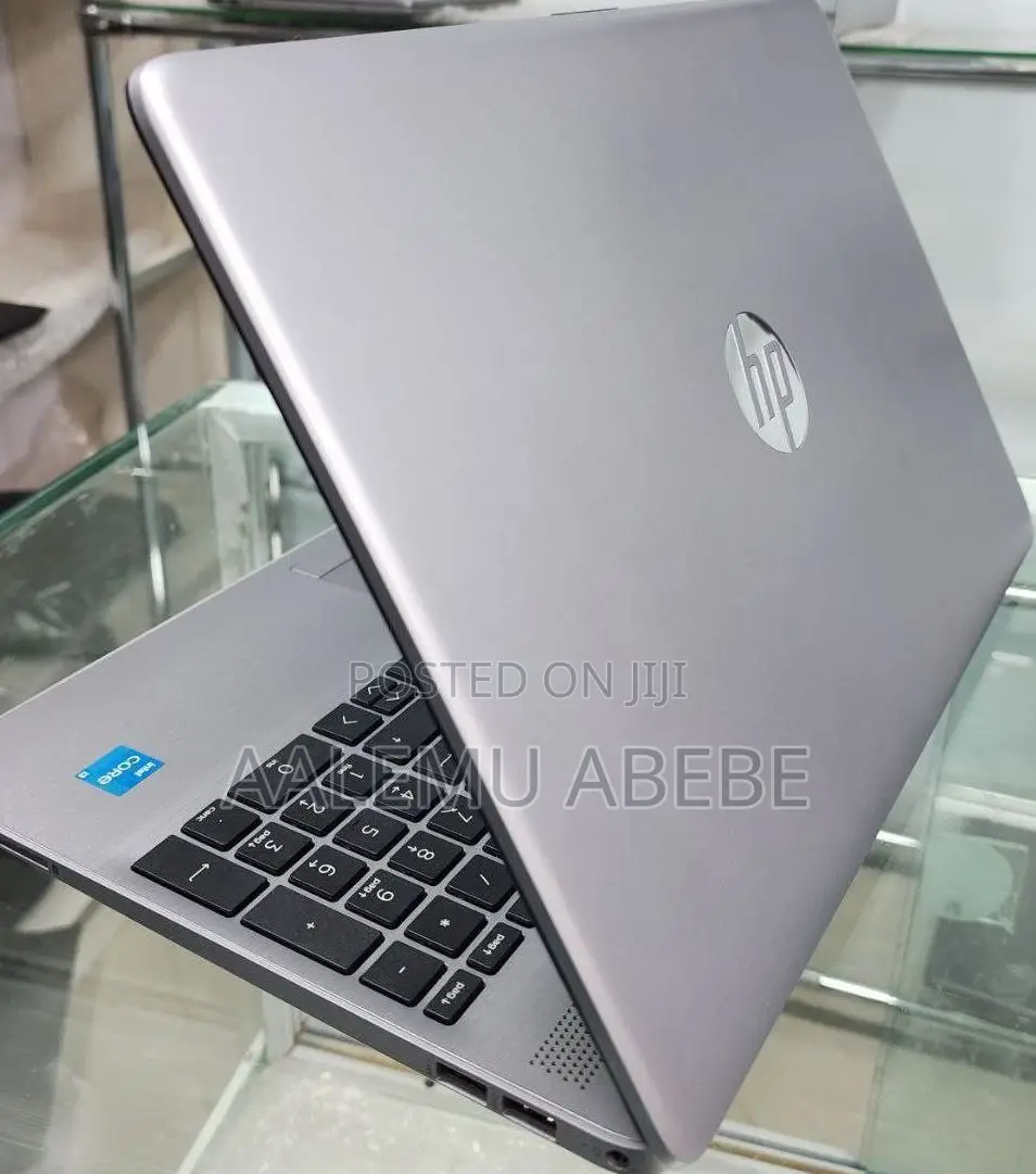 New Laptop HP Stream Notebook 8GB Intel Core I3 SSD 256GB