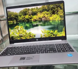 New Laptop HP Stream Notebook 8GB Intel Core I3 SSD 256GB