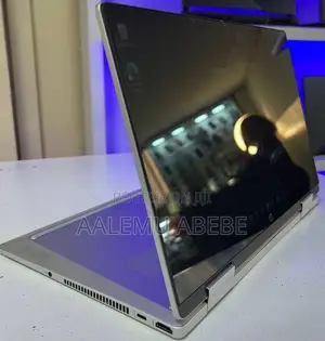 Photo - New Laptop HP Pavilion 13 8GB Intel Core I5 SSD 512GB