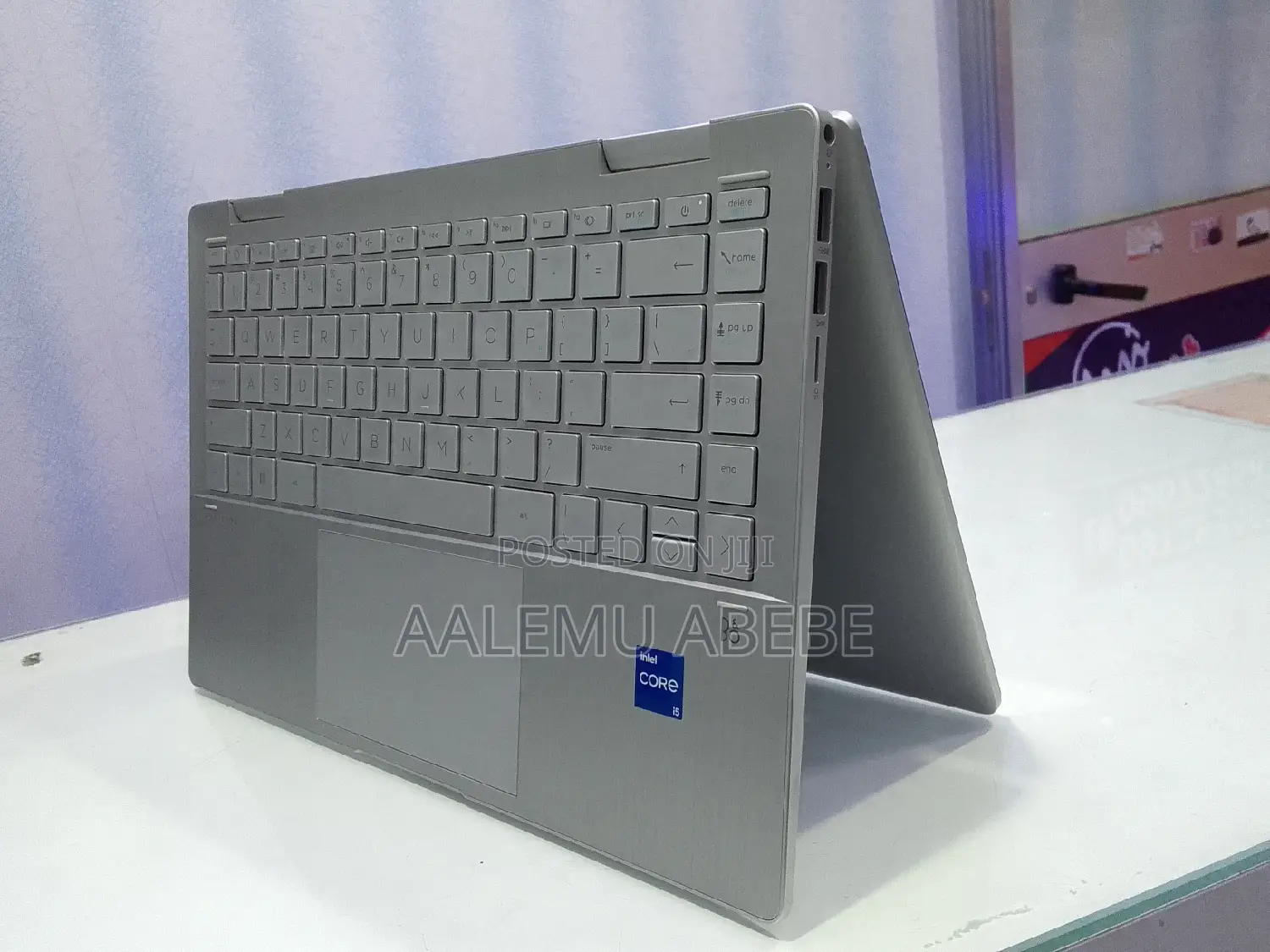 New Laptop HP Pavilion 13 8GB Intel Core I5 SSD 512GB