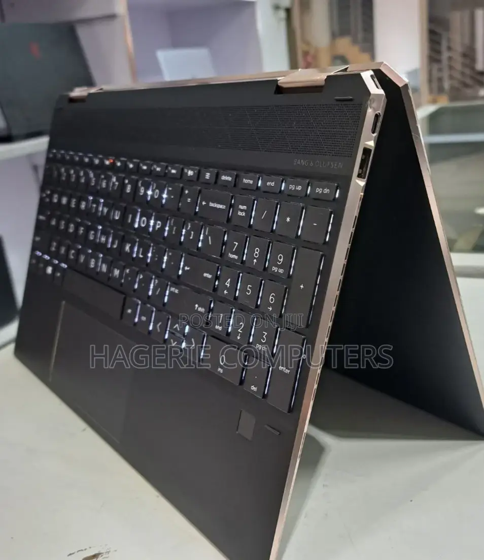 New Laptop HP Spectre 16GB Intel Core I7 SSD 1T