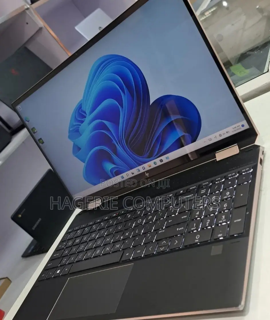 New Laptop HP Spectre 16GB Intel Core I7 SSD 1T