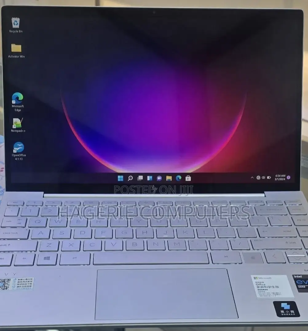 New Laptop HP Envy 13t 16GB Intel Core I5 SSD 512GB