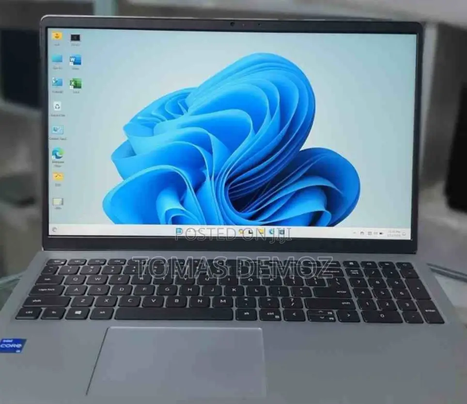 New Laptop Dell Inspiron 3541 16GB Intel Core I5 SSD 512GB