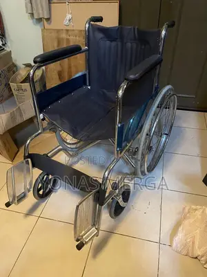 ኦርጅናል Wheelchair/ለቤት/ለደጅ መጠቀሚያ Wheelchair/Medical Wheelchair