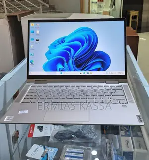 New Laptop Lenovo Yoga C740 8GB Intel Core I5 SSD 512GB