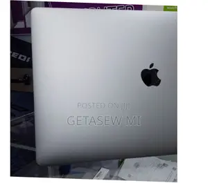 New Laptop Apple MacBook Pro 2019 8GB Intel Core I9 SSD 1T