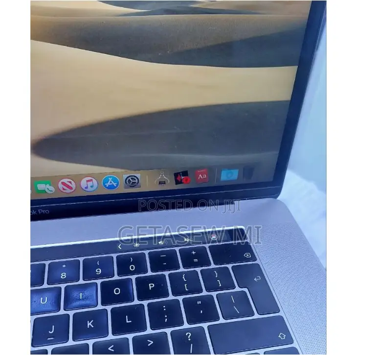 New Laptop Apple MacBook Pro 2019 8GB Intel Core I9 SSD 1T