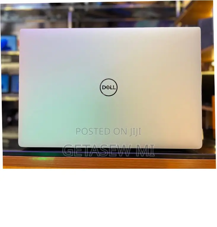New Laptop Dell Precision 5530 16GB Intel Core I7 SSD 512GB