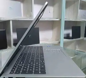 New Laptop Dell Inspiron 15 16GB Intel Core I5 SSD 512GB