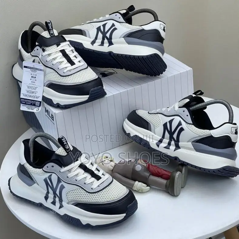 MLB Fashion Sneaker