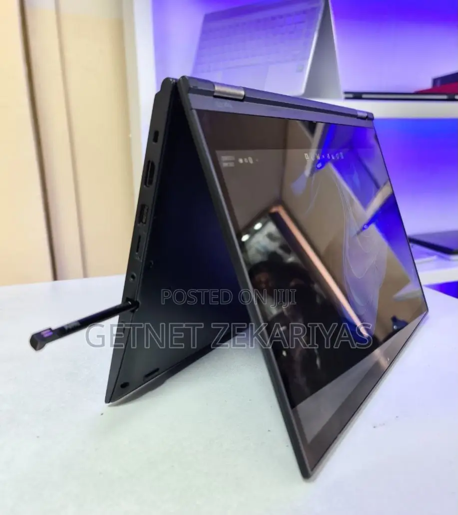 New Laptop Lenovo ThinkPad Yoga 370 8GB Intel Core I5 SSD 512GB