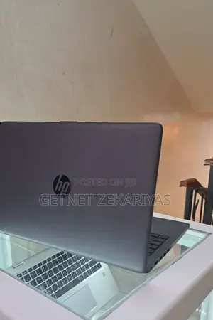 New Laptop HP Stream Notebook 8GB Intel Core i5 HDD 1T