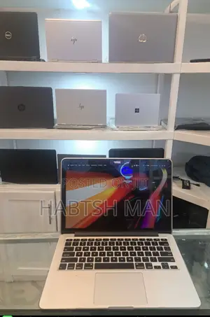 New Laptop Apple MacBook Pro 2013 8GB Intel Core i5 SSD 256GB