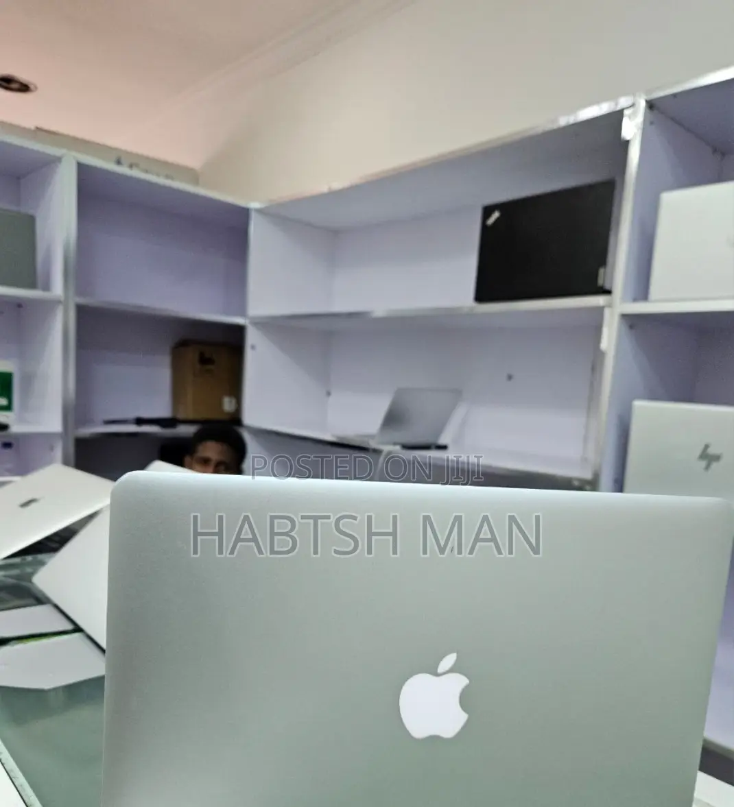 New Laptop Apple MacBook Air 2017 8GB Intel Core I5 SSD 256GB